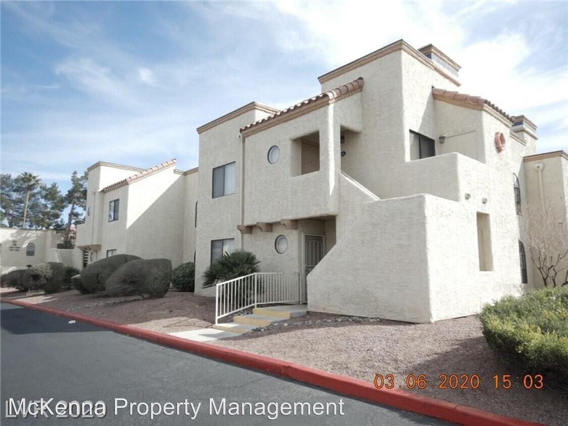 Primary Photo - 2 br, 2 bath House - 2963 Juniper Hills #101