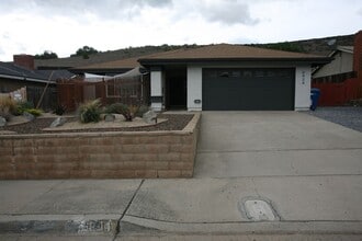 Building Photo - 9934 Via Francis