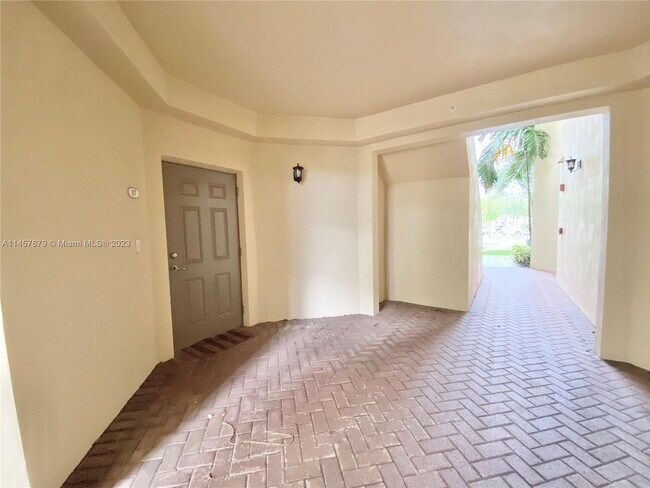 Building Photo - 10870 NW 88th Terrace