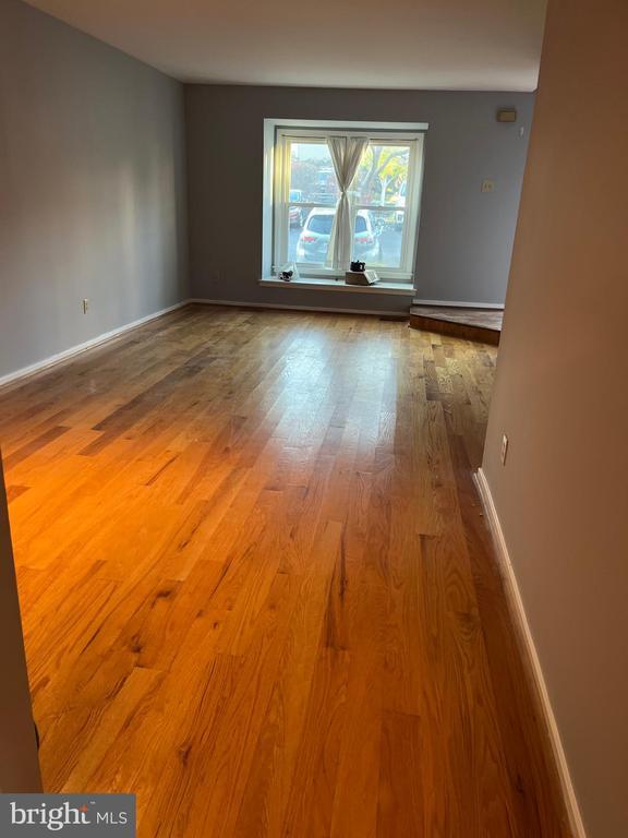 Foto del edificio - 3105 Trinity Ct