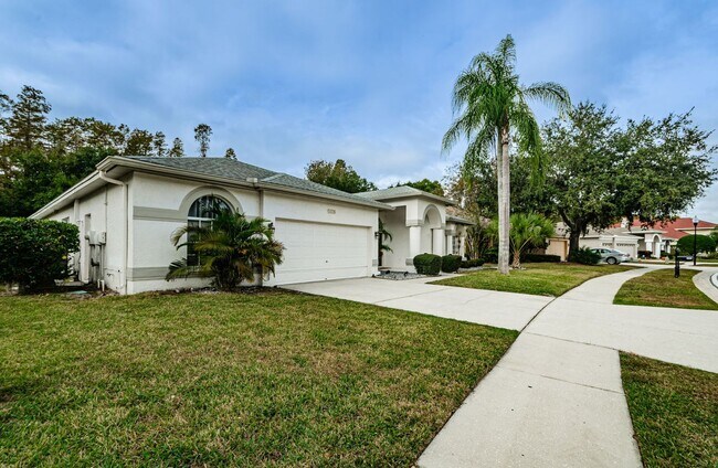 Foto del edificio - Pool Home in Trinity!