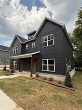 Building Photo - 516 W Siglo Unit 2
