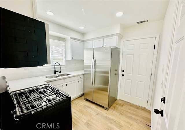 Building Photo - 9218 Elm Vista Dr