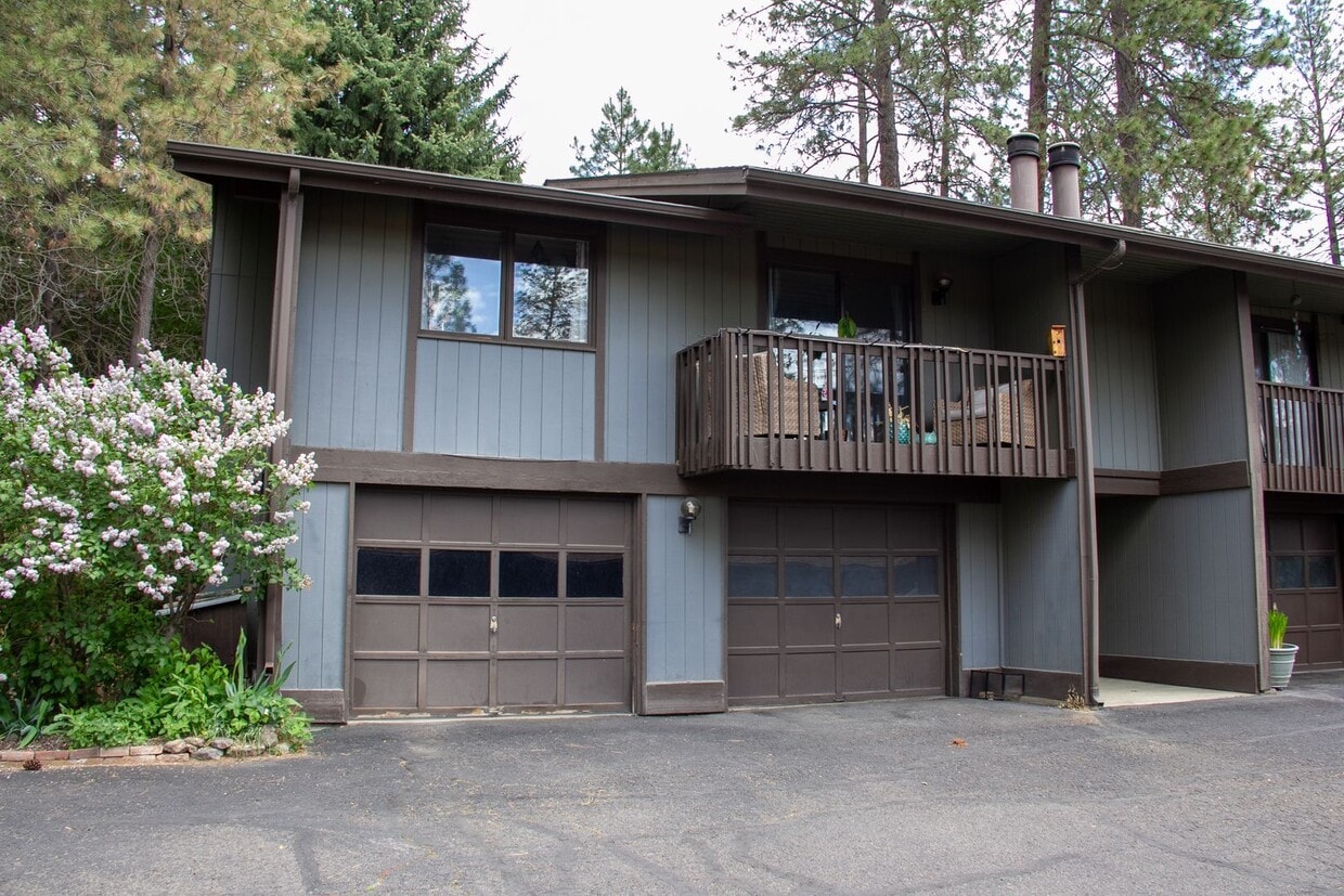 Primary Photo - 2-bedroom Apartment In Hangman Valley