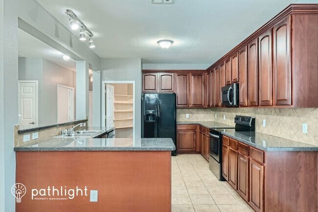 Building Photo - 1800 Murphy Ct