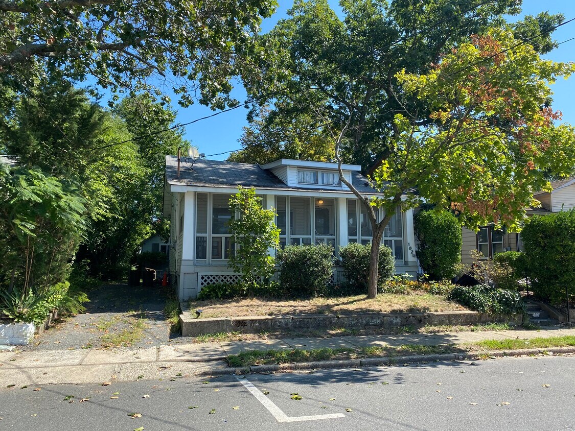 Foto principal - 1824 Briarwood Ter