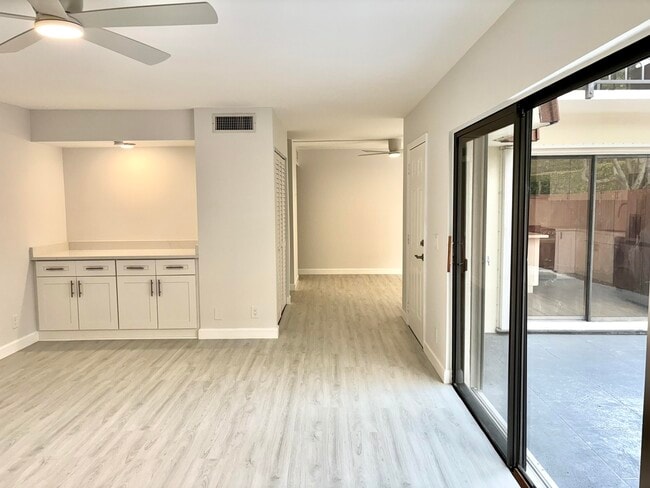 Building Photo - 1820 San Juan Dr