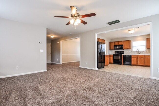 Building Photo - 2707 Brownlow Ct