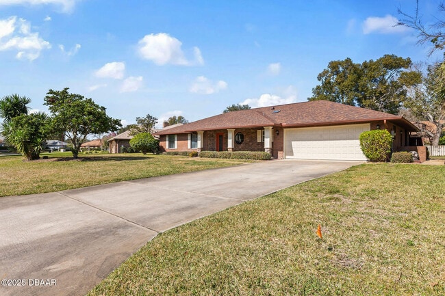 Building Photo - 16 Forest View Way