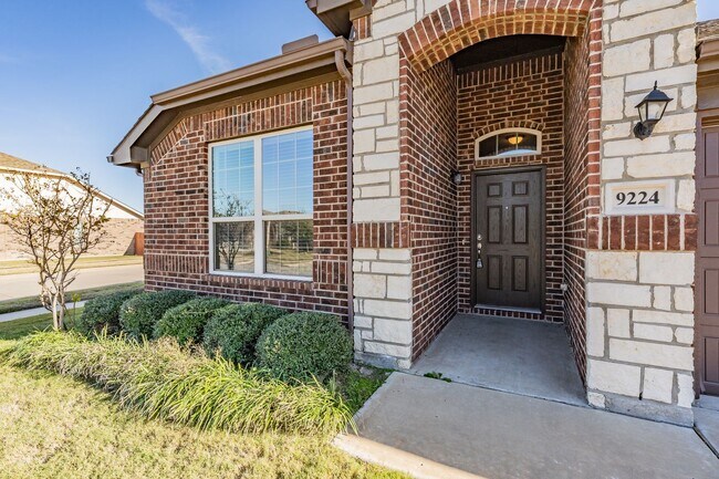 Building Photo - 9224 Forbes Ml Trl