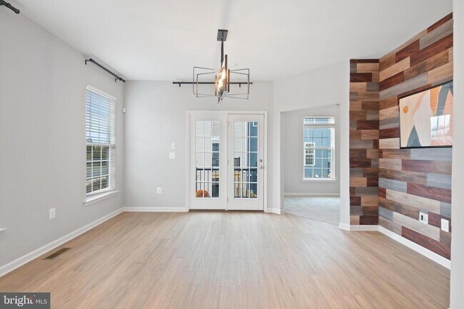 Foto del edificio - 9288 Kos Ln