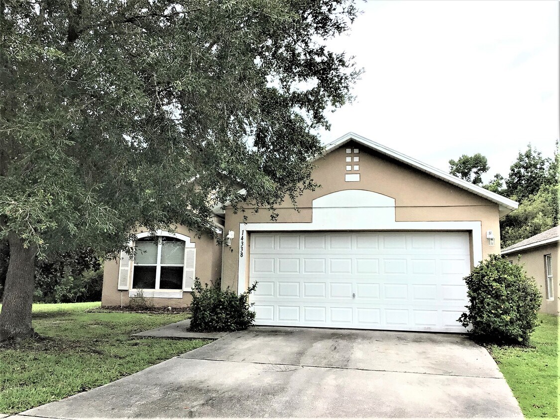 14338 Econ Woods Lane House Rental in Orlando, FL