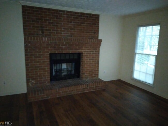 Building Photo - 1640 Pirkle Rd