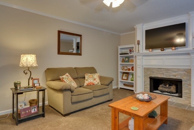 Foto del edificio - 4740 Savannah Ln