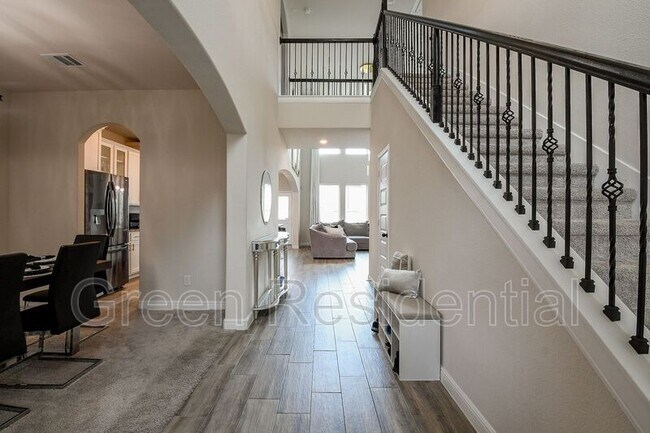 Building Photo - 5312 Cascade Ct