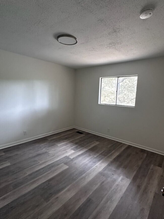 Foto del edificio - 3310 Easton Ave