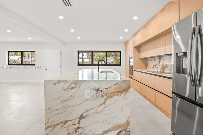 Foto del edificio - 3336 W Park Rd