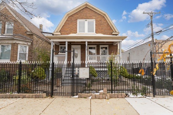 Foto principal - 1215 N Harding Ave