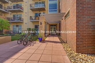 Building Photo - 3601 Arapahoe Ave