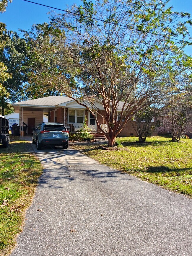 Front of House - 5306 Eva st