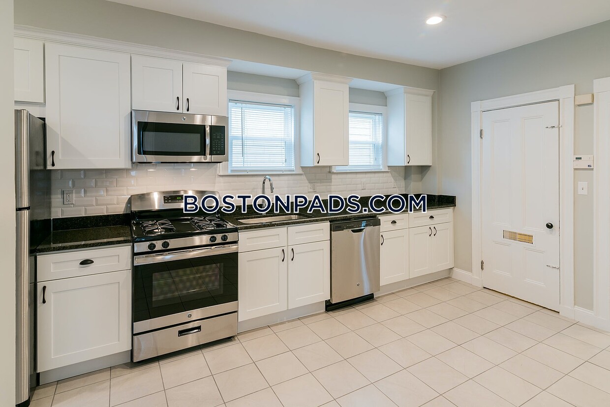 Foto principal - 58 Saunders St