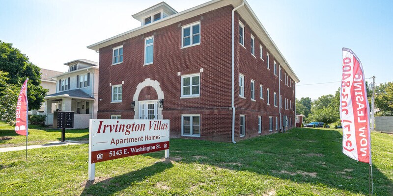 Primary Photo - 5143 E Washington St
