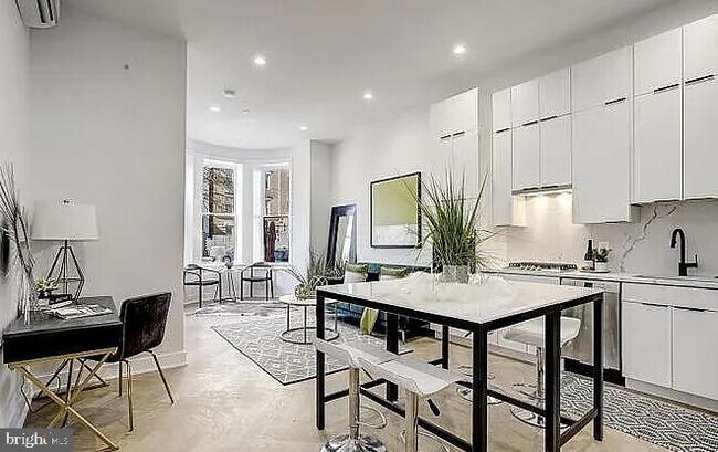 Foto del edificio - 1225 11th St NW