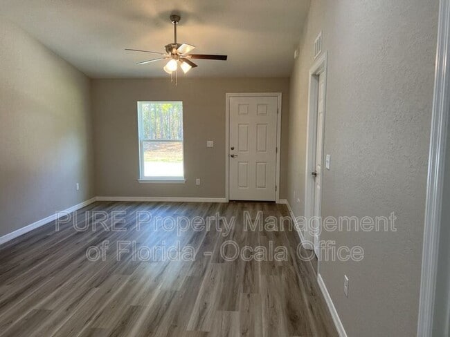 Building Photo - 6504 SW 140th Pl