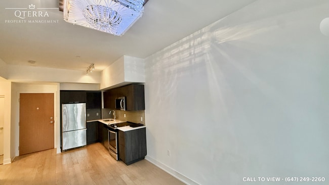 Photo du bâtiment - 30 Shore Breeze Dr