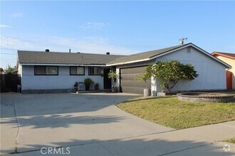 Building Photo - 6648 San Haroldo Way