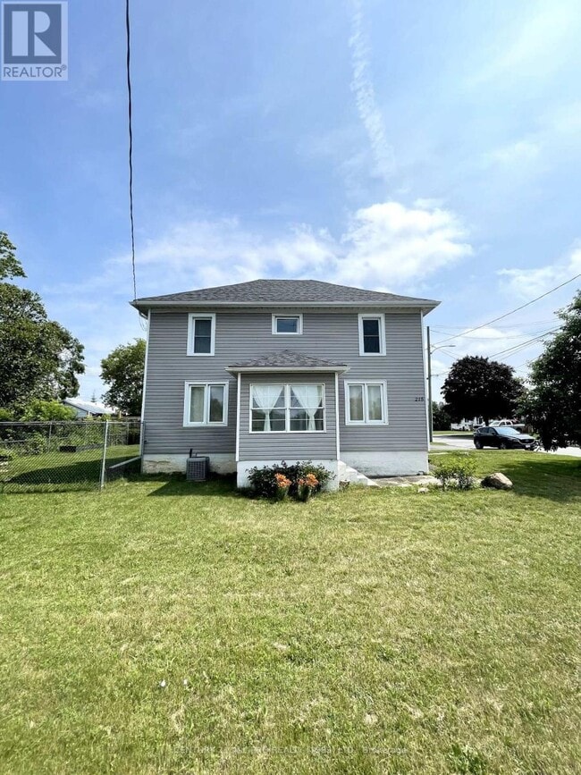 Building Photo - 215 Cannifton Rd