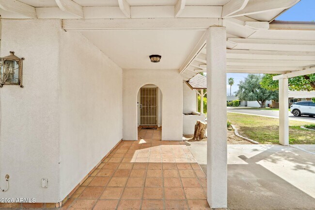 Building Photo - 3007 N 84th Pl