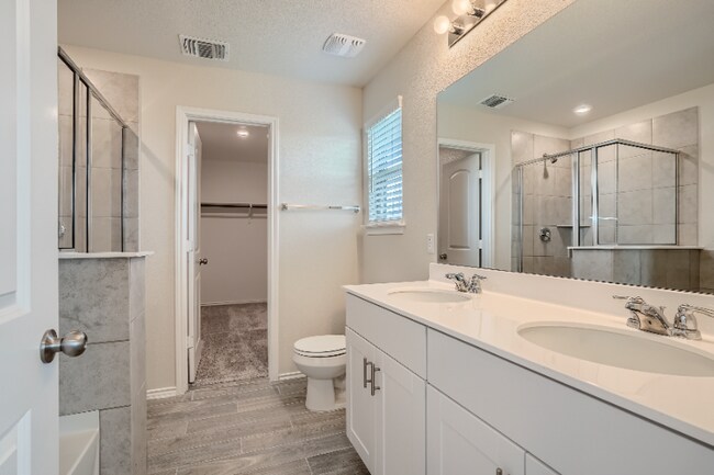 Foto del edificio - 112 Bird Cherry Wy