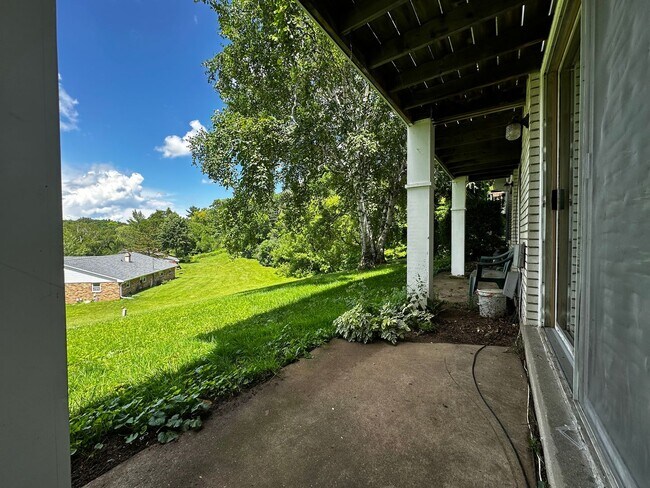 Building Photo - 3041-3043 Humboldt Rd. DUPLEX