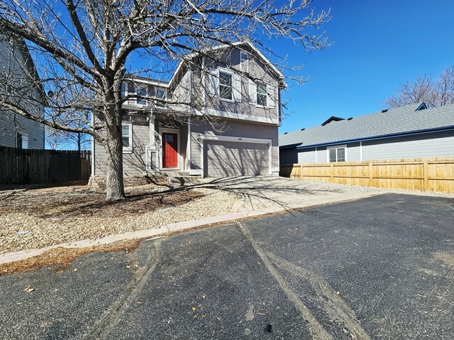 Building Photo - 6810 Shore View