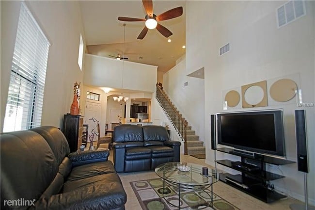 Building Photo - 3 br, 2.5 bath Townhome - 5142 Bay Isle Cir