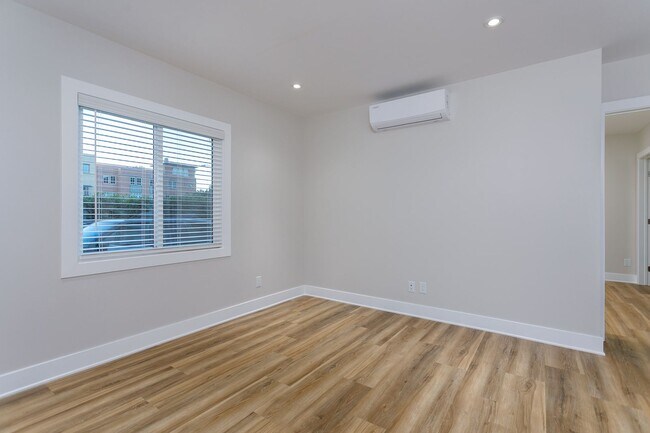 Foto del edificio - 1BR in Prime Pasadena - 92 Walk Score + Parking + Free Electricity for 1 Year