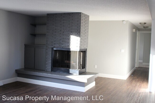 Foto del edificio - 3 br, 2 bath House - 739 Shamrock Ln.