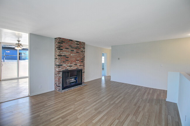 Foto del edificio - 1317 12th St