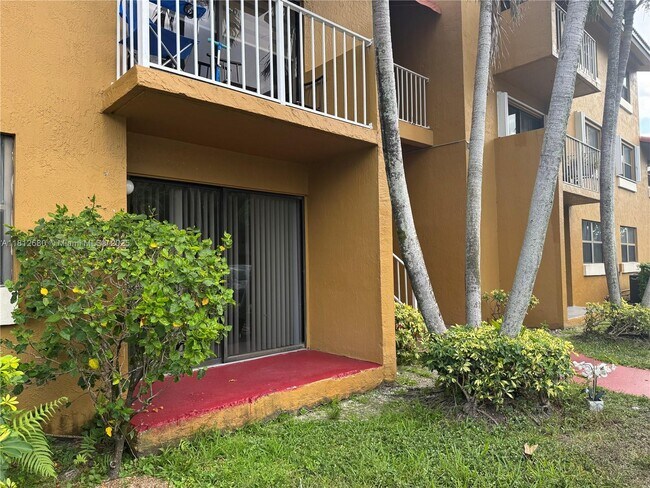 Building Photo - 15600 SW 80th St