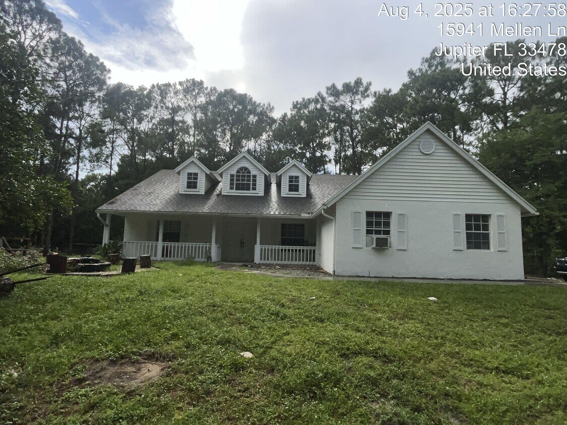 Building Photo - 15941 Mellen Ln
