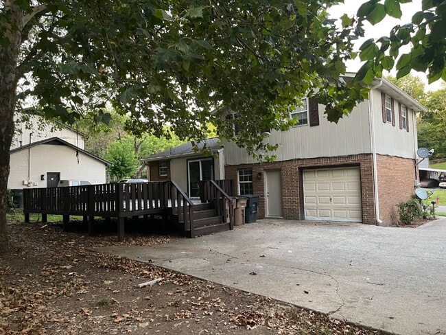 Foto del edificio - 416 Ocala Ct N