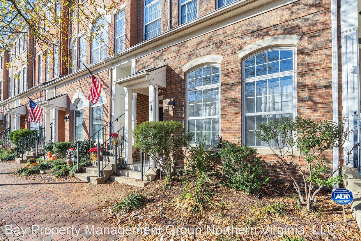 447 Cameron Station Blvd, Alexandria, VA 22304 House for Rent in