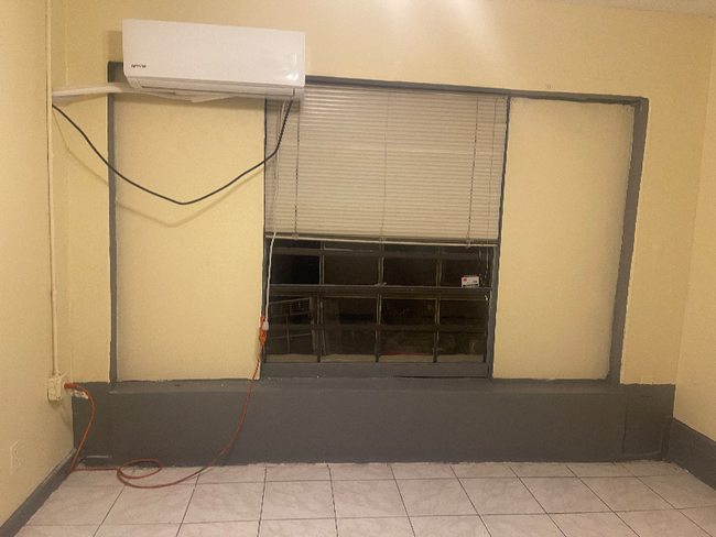 Foto del edificio - 7506 Pond View Ct