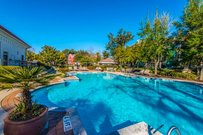 Pool - 1036 Telfair Way
