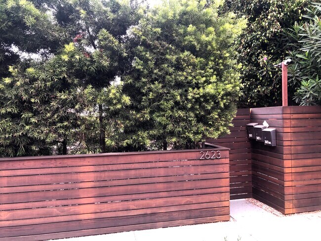 Entrada de la propiedad - 2623 5th St
