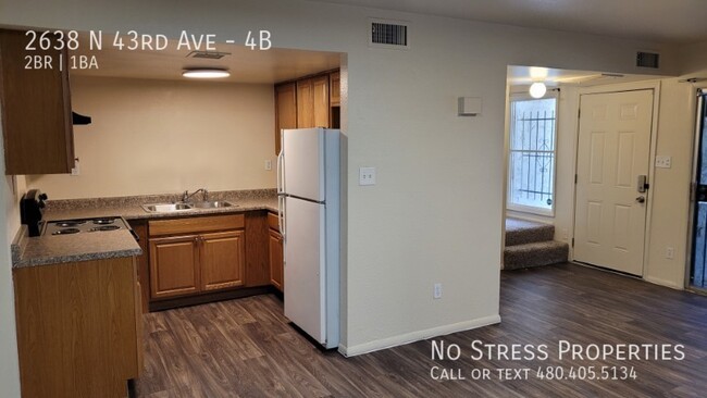 Foto del edificio - 2 Bed Condo off 43rd Ave and Thomas!