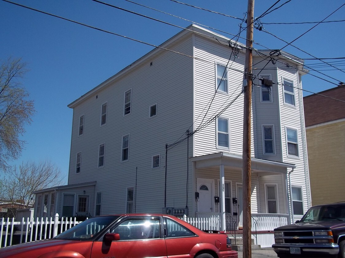 Primary Photo - 276 Silver St