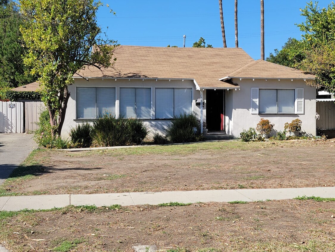 7823 Paso Robles Ave, Van Nuys, CA 91406 House Rental in Van Nuys, CA