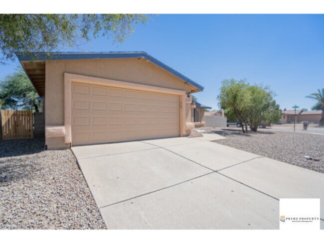 Building Photo - Welcome to your New, Beautiful 3/2 House i...